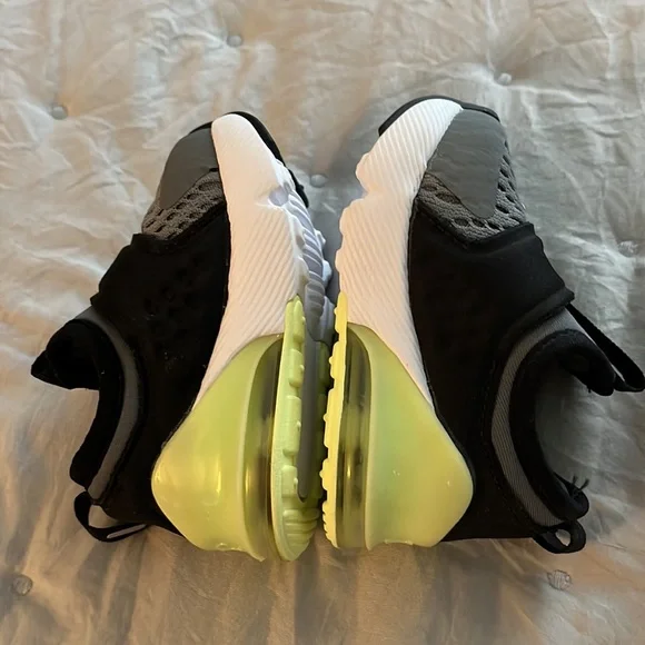 🆕 Nike Air Max 270 Extreme (TD) ‘Smoke Grey Volt’ Size 2C (newborn) - Picture 4 of 8
